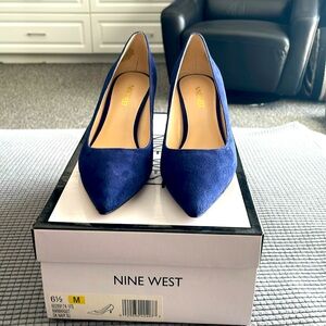 Nine West Margot Pumps, navy blue, like new, worn once